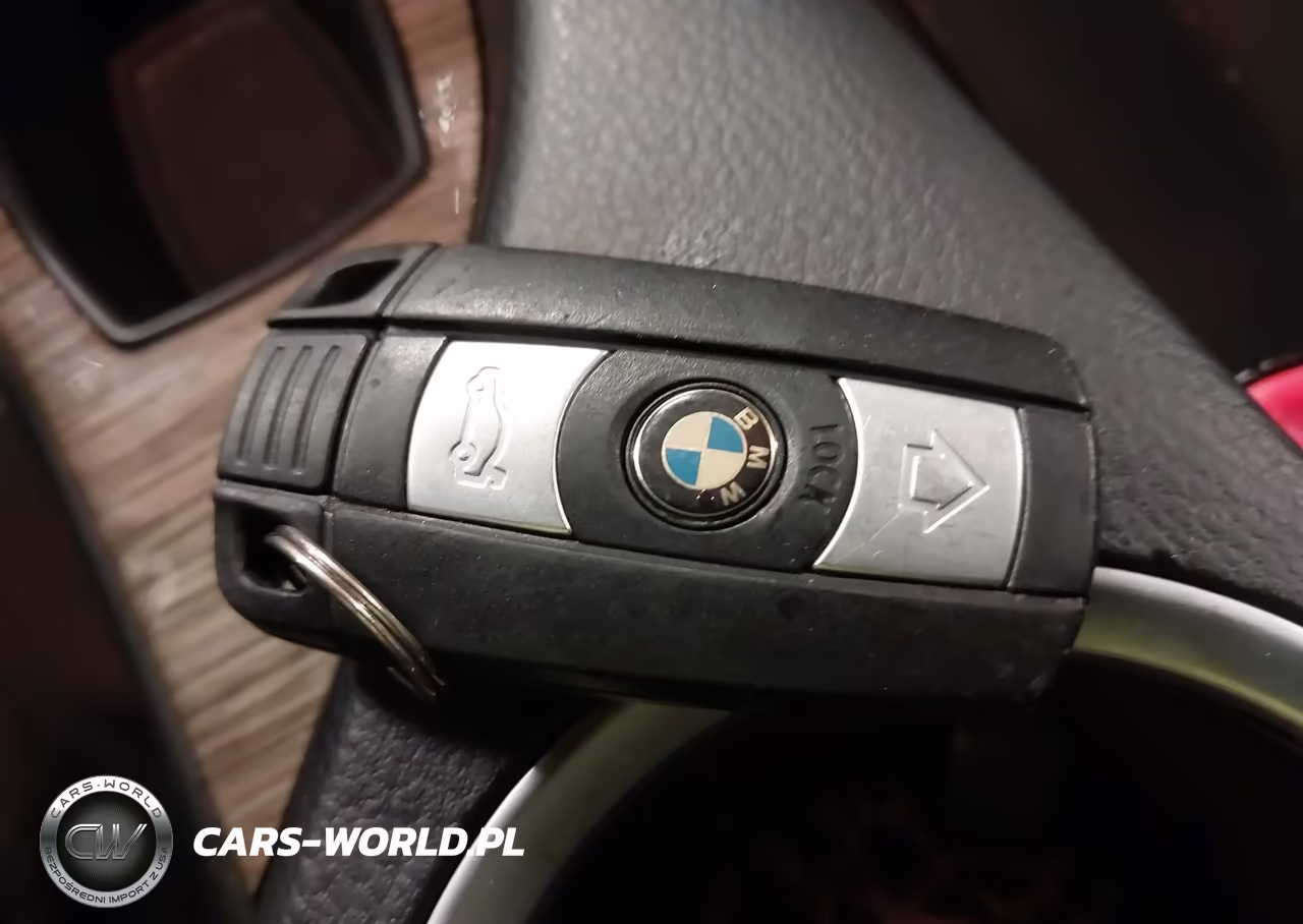 2013 BMW X1 xDrive28I VIN:WBAVL1C53DVR82428 - 11