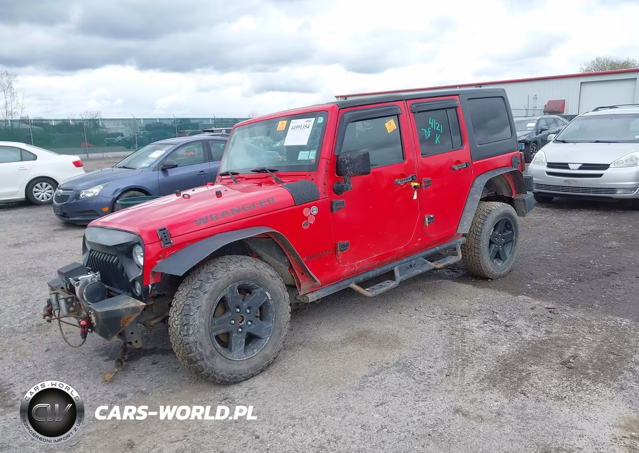 2015 Jeep Wrangler Unlimited Sport VIN:1C4BJWDGXFL555318 - 2