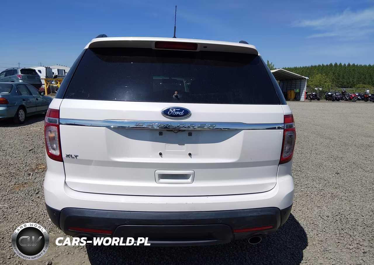 2015 Ford Explorer Xlt VIN:1FM5K7D87FGC39775 - 16
