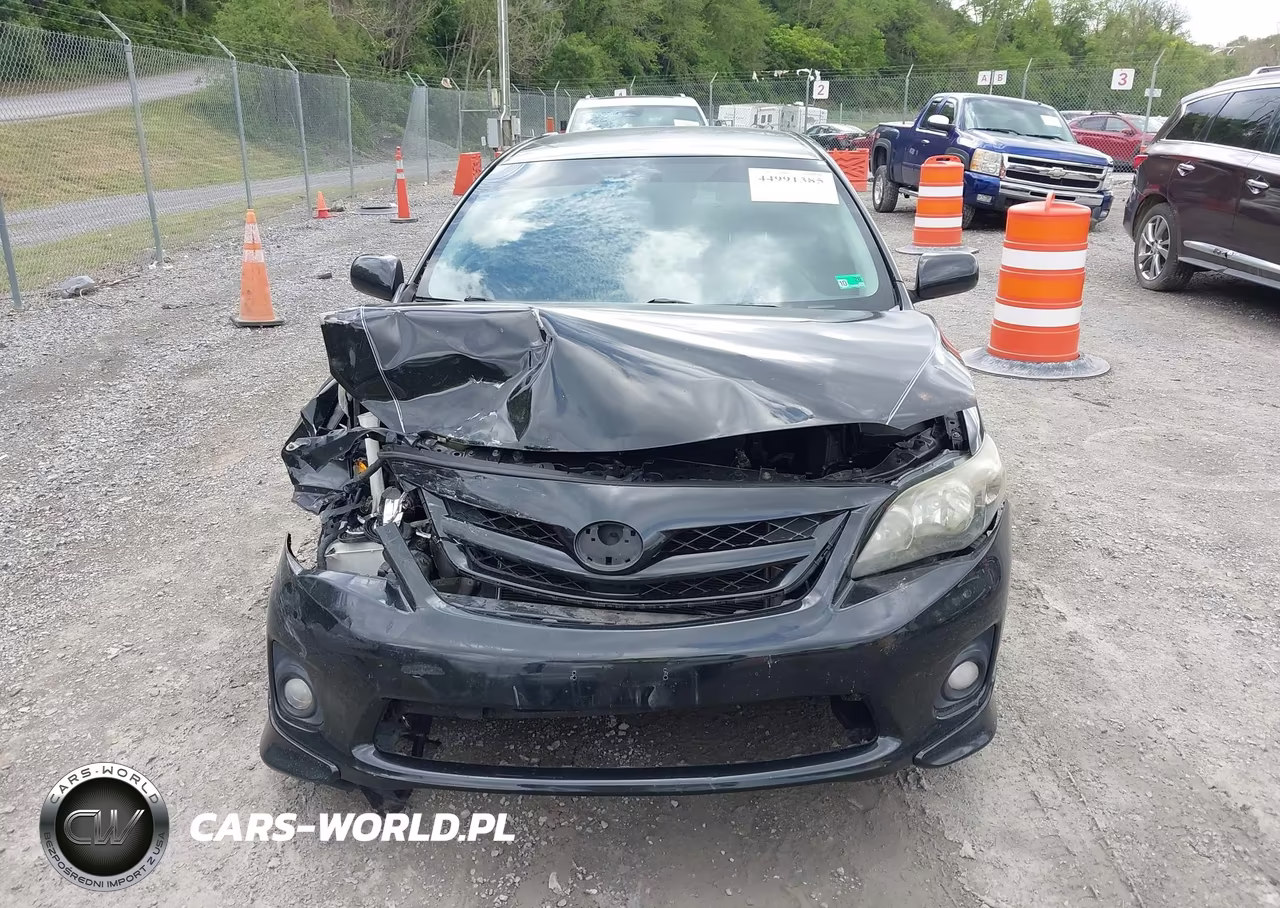 2011 Toyota Corolla S VIN:2T1BU4EE1BC590470 - 12
