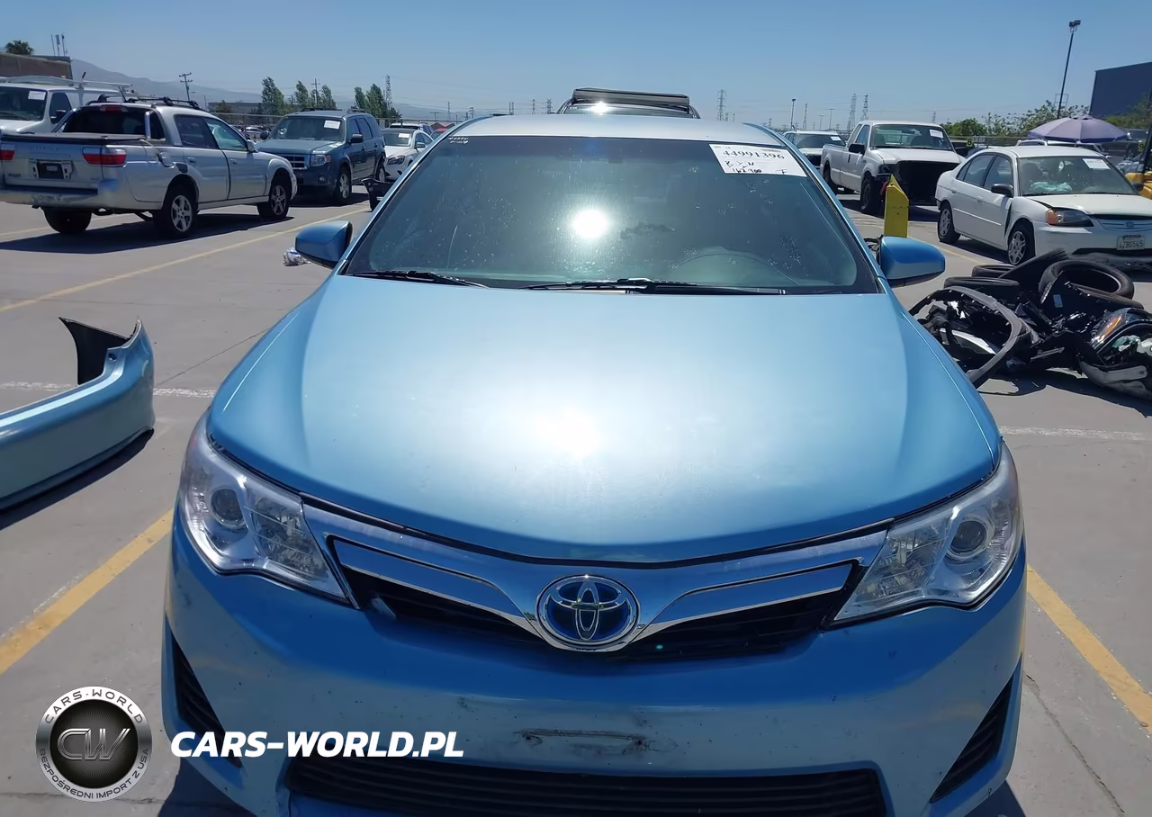 2013 Toyota Camry Hybrid Le VIN:4T1BD1FK6DU073055 - 13
