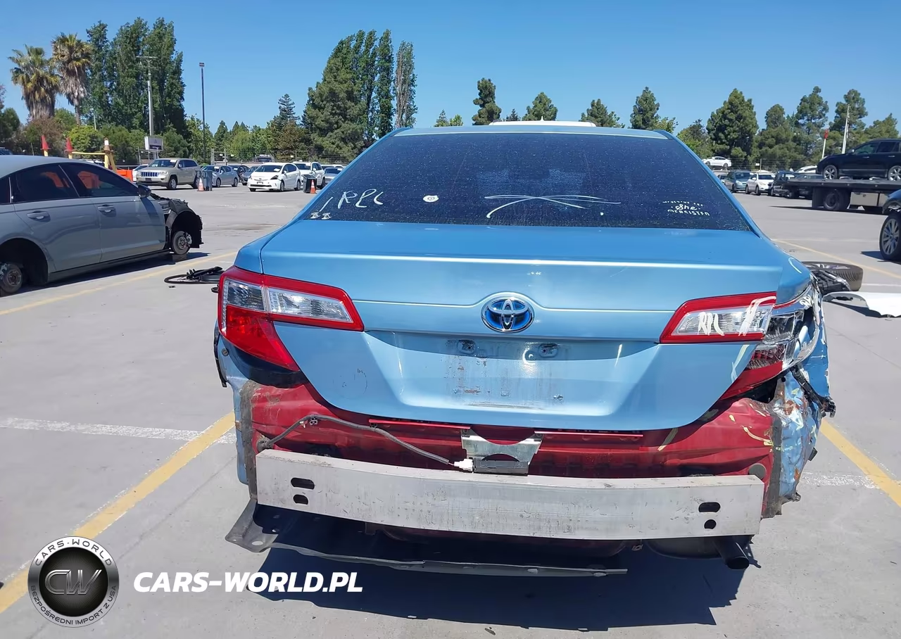 2013 Toyota Camry Hybrid Le VIN:4T1BD1FK6DU073055 - 17