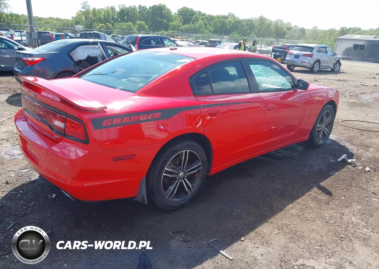 2014 Dodge Charger Sxt VIN:2C3CDXJG0EH135671 - 4