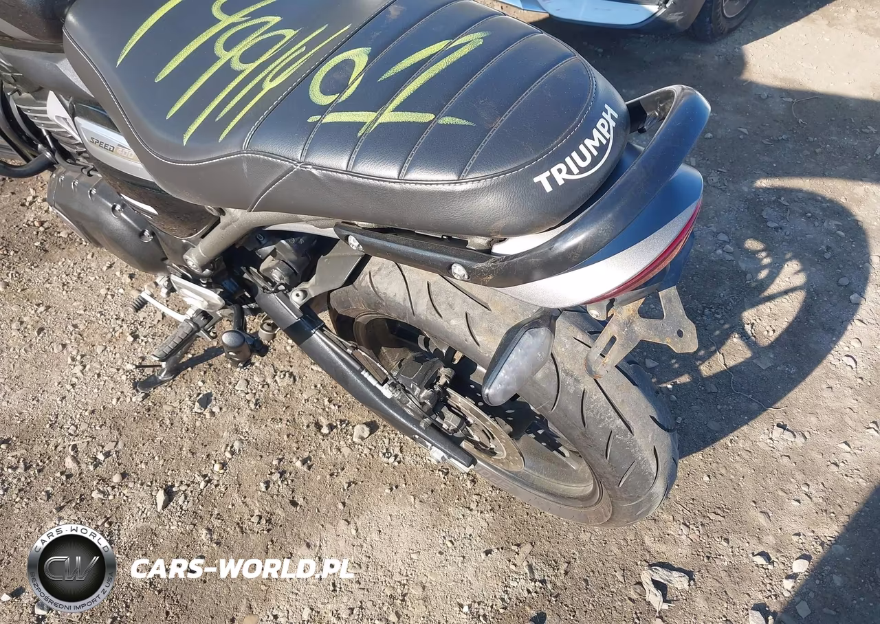 2024 Triumph Motorcycle Speed 400 VIN:SMTT127Y6RNA10750 - 3