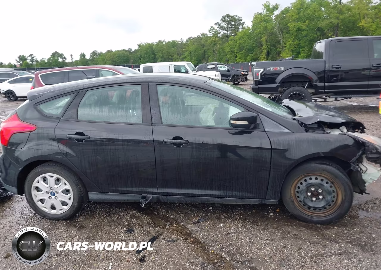 2012 Ford Focus Se VIN:1FAHP3K21CL318913 - 13
