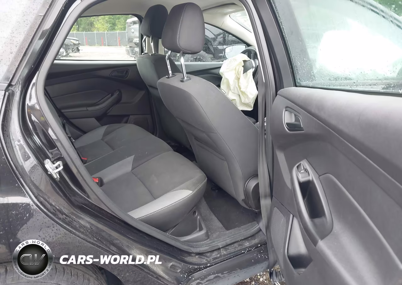 2012 Ford Focus Se VIN:1FAHP3K21CL318913 - 8