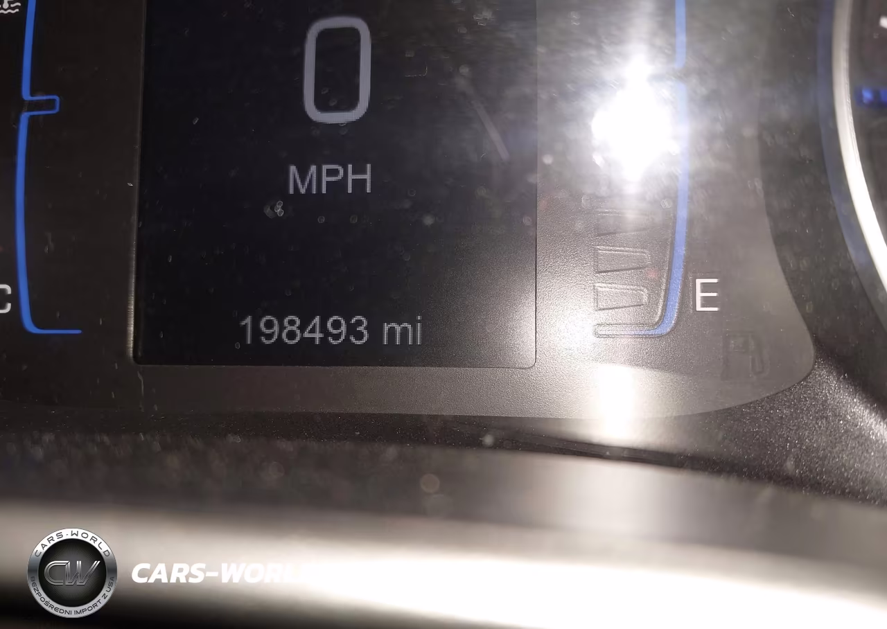 2017 Chrysler Pacifica Touring VIN:2C4RC1DG5HR610618 - 15