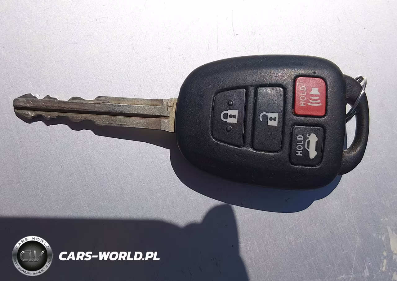 2016 Toyota Camry Xse VIN:4T1BF1FK8GU158171 - 11