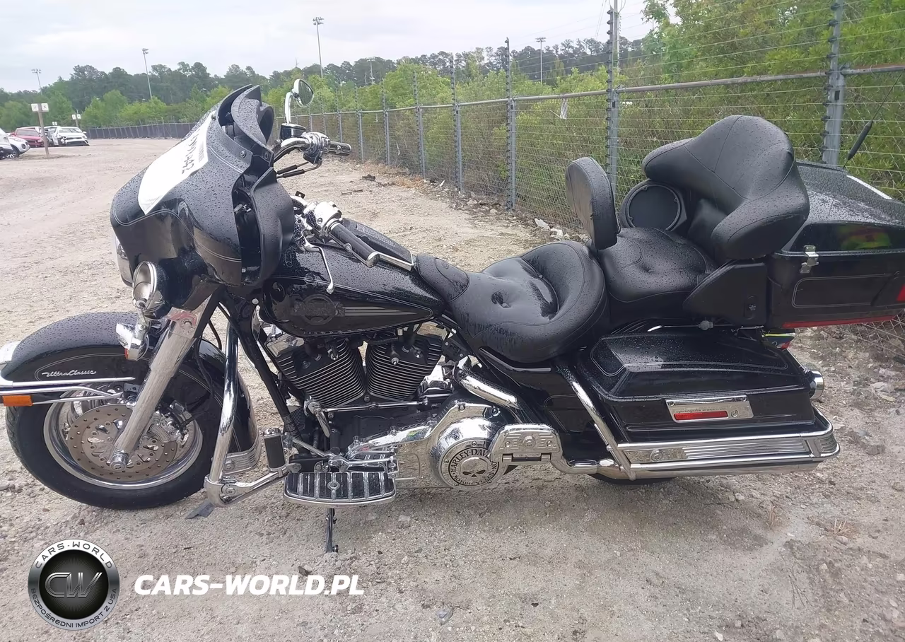 2007 Harley-Davidson Flhtcui VIN:1HD1FC4197Y723976 - 13
