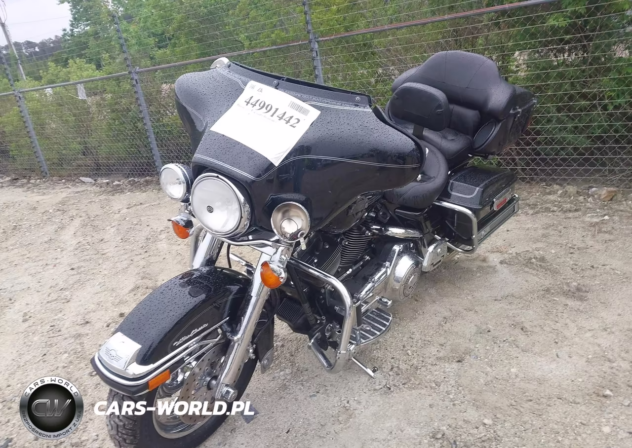 2007 Harley-Davidson Flhtcui VIN:1HD1FC4197Y723976 - 2