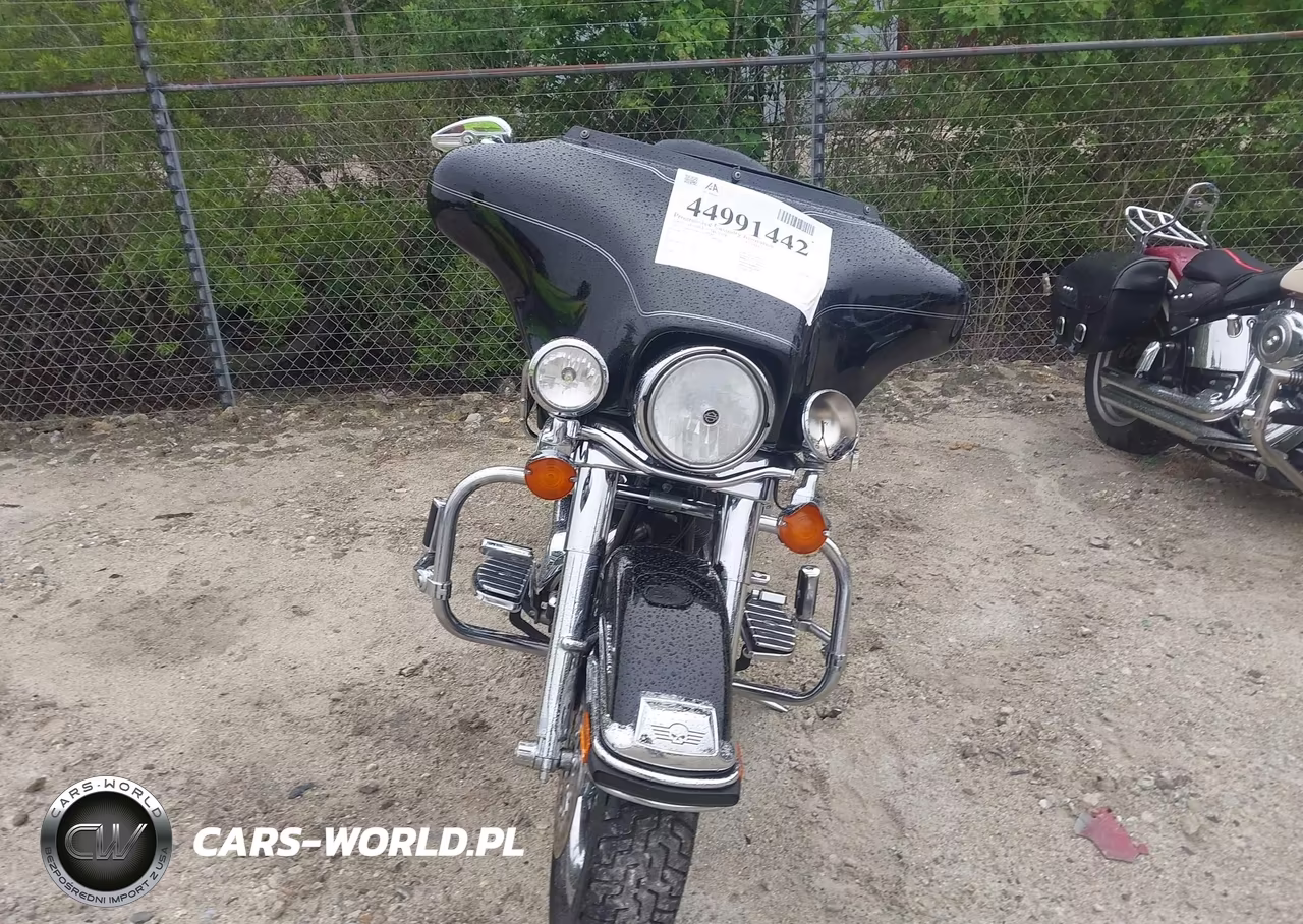 2007 Harley-Davidson Flhtcui VIN:1HD1FC4197Y723976 - 5