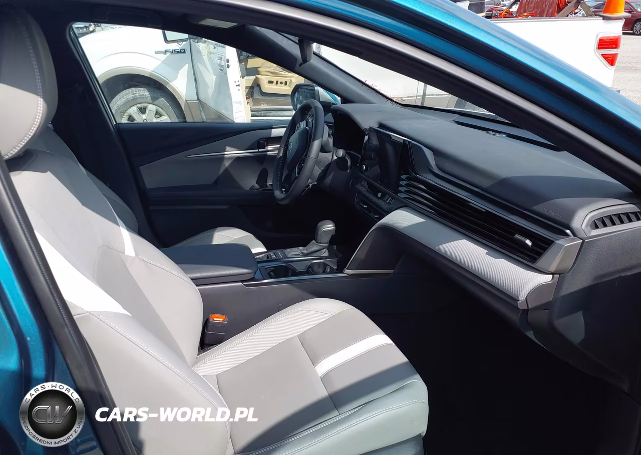 2025 Toyota Camry Se VIN:4T1DAACK5SU096281 - 5