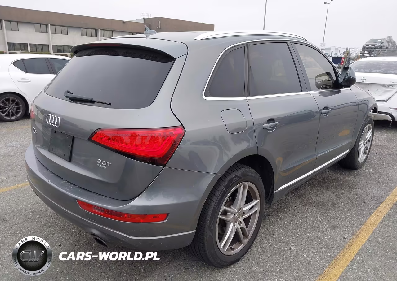 2014 Audi Q5 2.0T Premium VIN:WA1LFAFP0EA057087 - 4