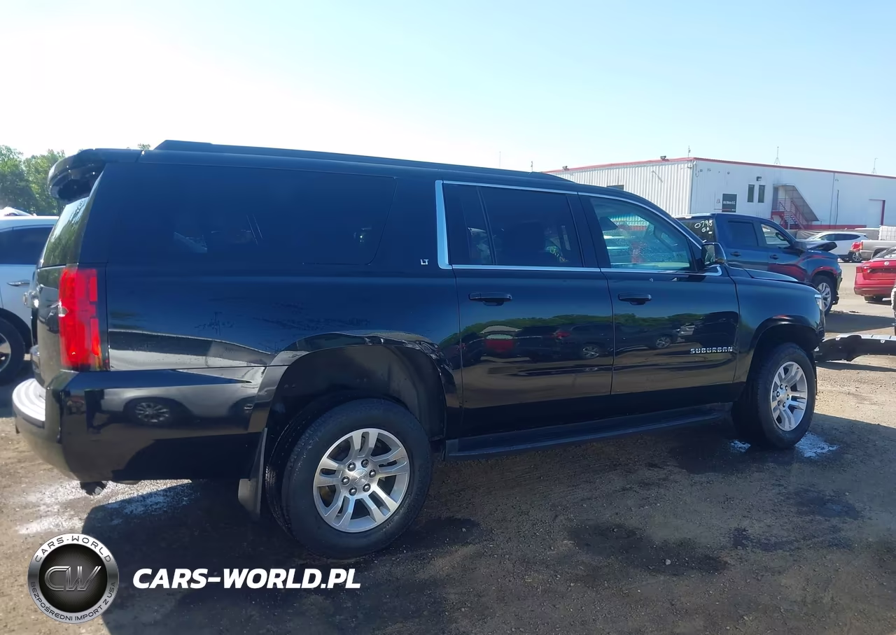 2019 Chevrolet Suburban Lt VIN:1GNSKHKC0KR123120 - 14