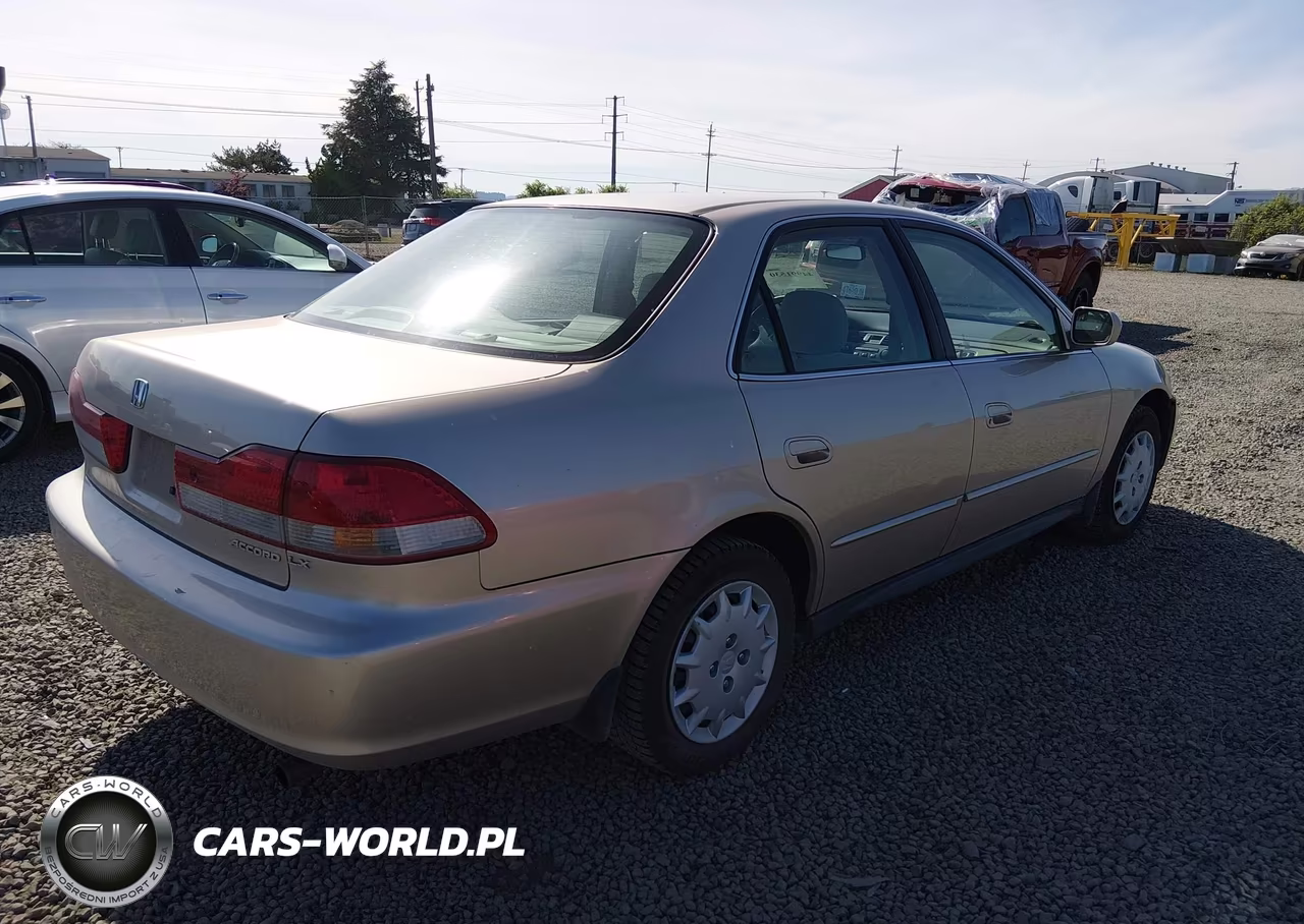 2001 Honda Accord 2.3 Lx VIN:1HGCG66501A104886 - 4
