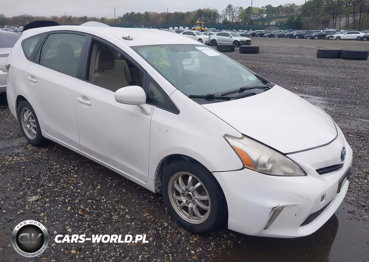 2014 Toyota Prius V Three