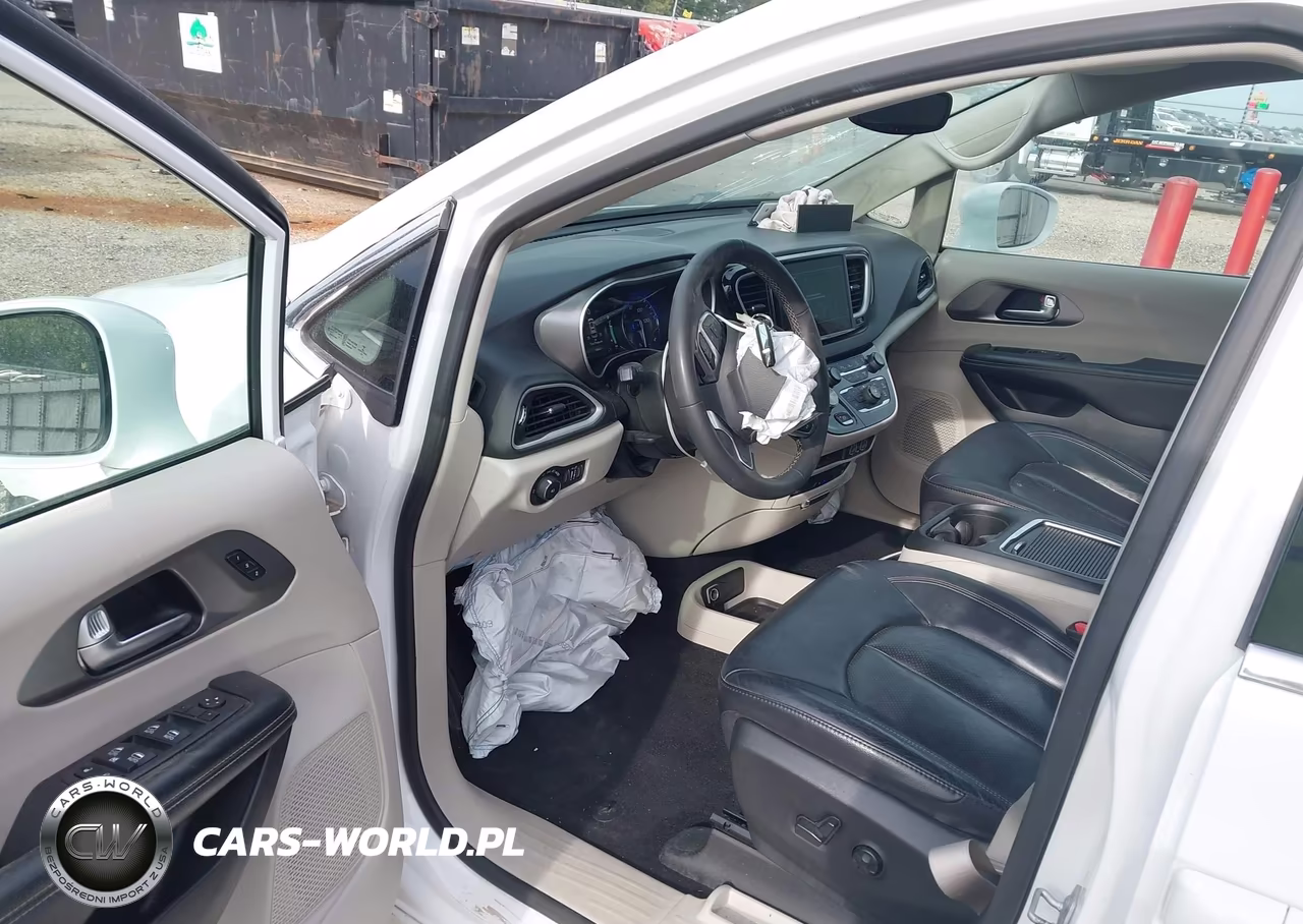 2022 Chrysler Pacifica Touring L VIN:2C4RC1BG1NR167415 - 20