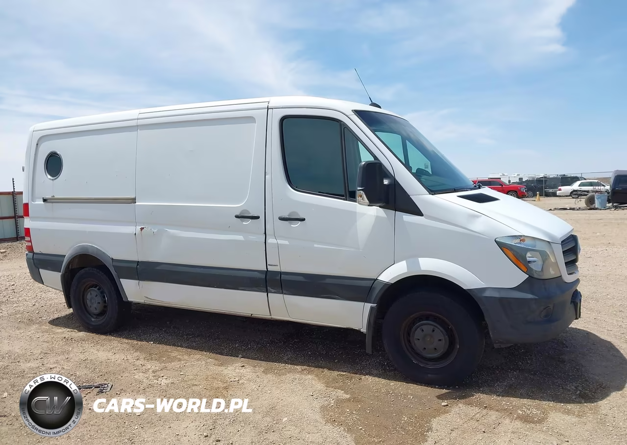 2016 Mercedes-Benz Sprinter 2500 Normal Roof VIN:WD3PE7DD2GP310958 - 13