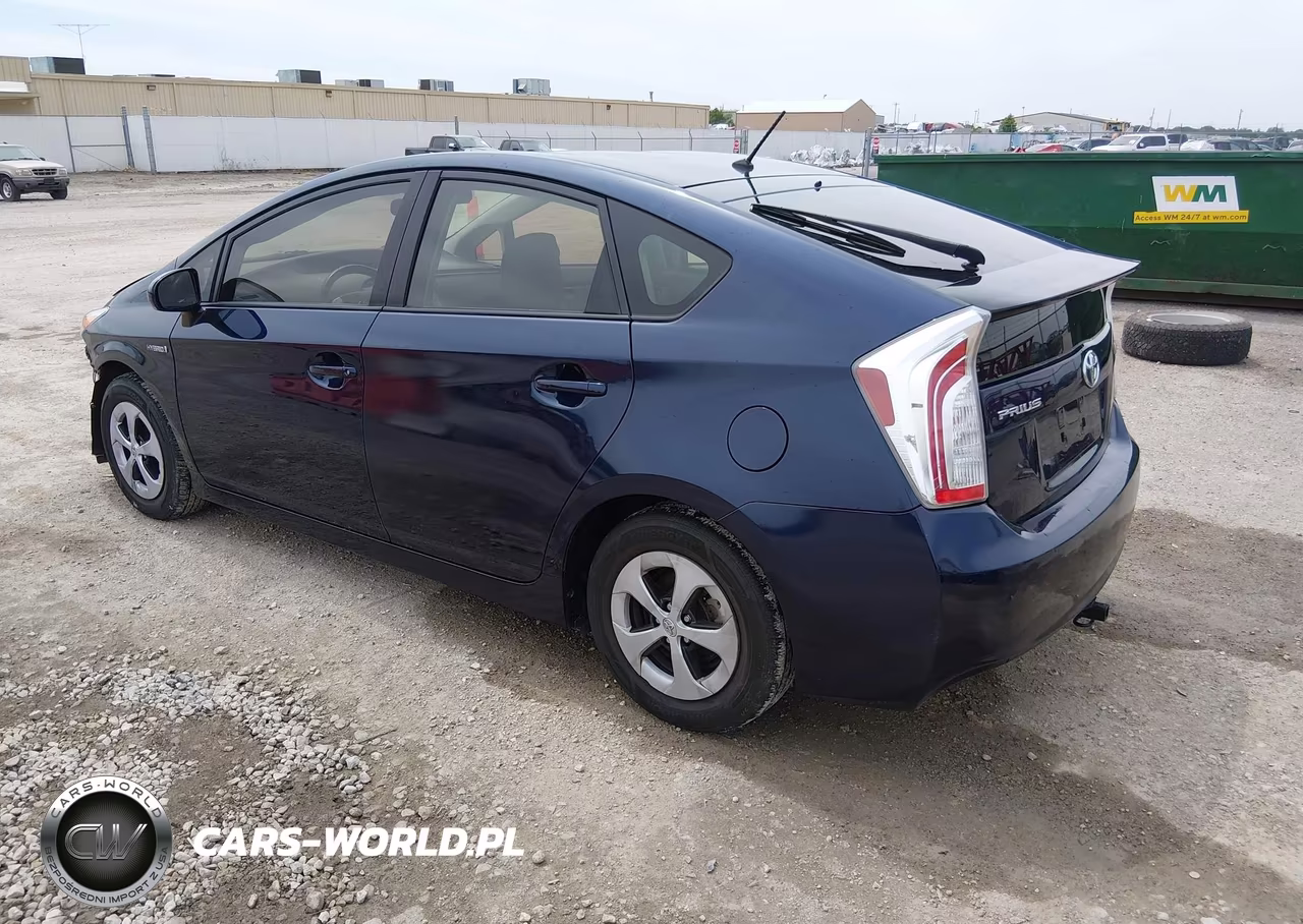 2012 Toyota Prius VIN:JTDKN3DUXC1548739 - 3
