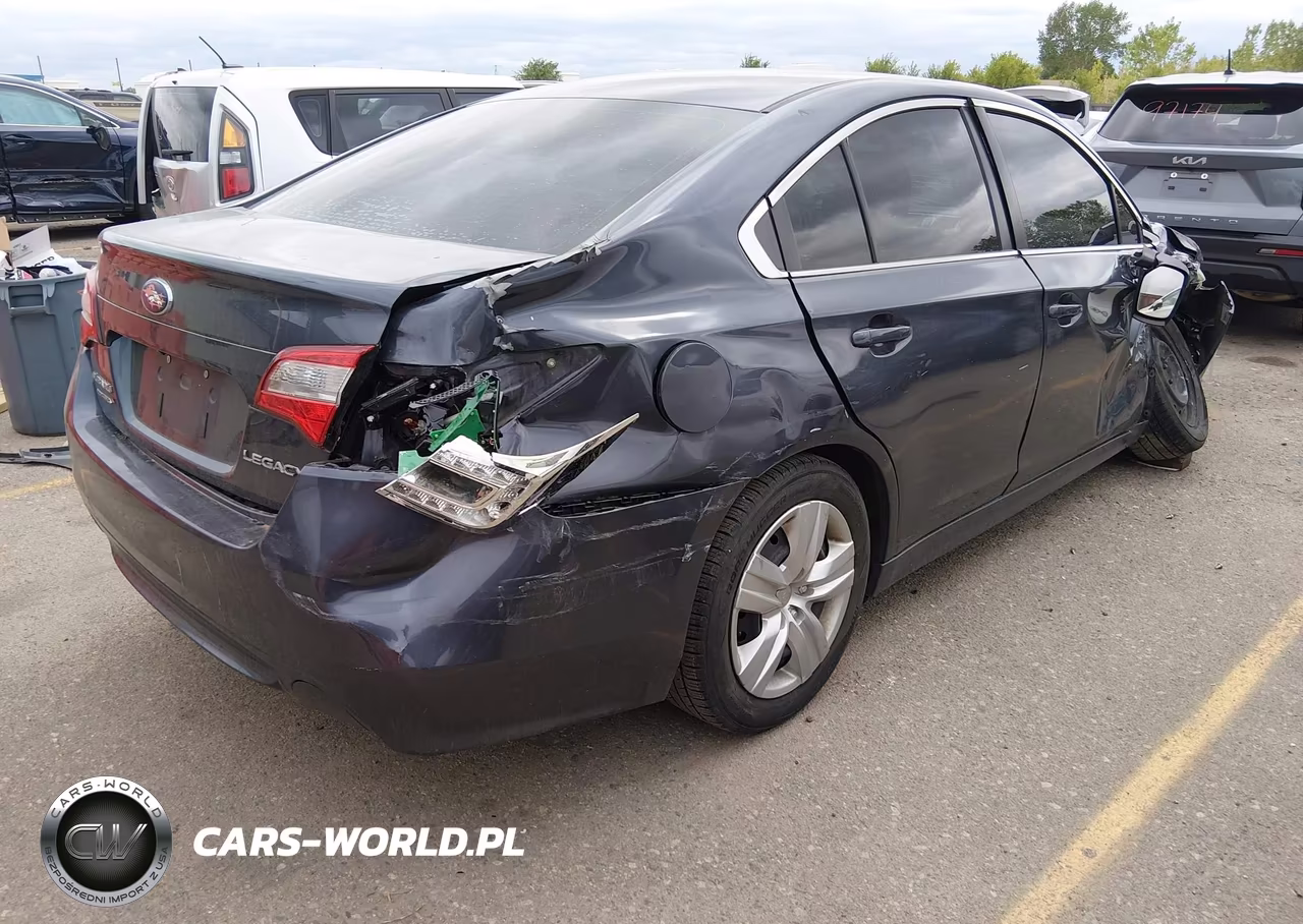 2015 Subaru Legacy 2.5I VIN:4S3BNBA63F3071709 - 4