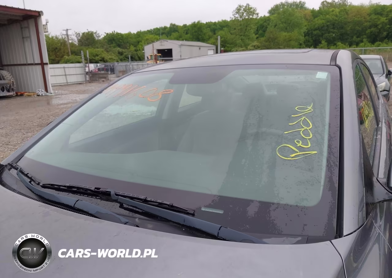 2018 Hyundai Elantra Value Edition VIN:5NPD84LF8JH372241 - 10
