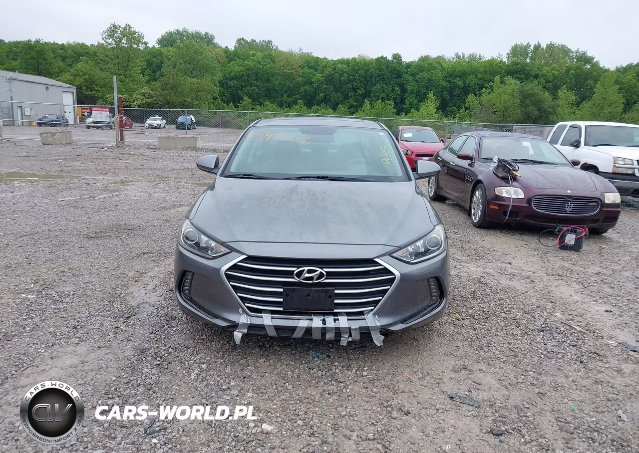 2018 Hyundai Elantra Value Edition VIN:5NPD84LF8JH372241 - 12