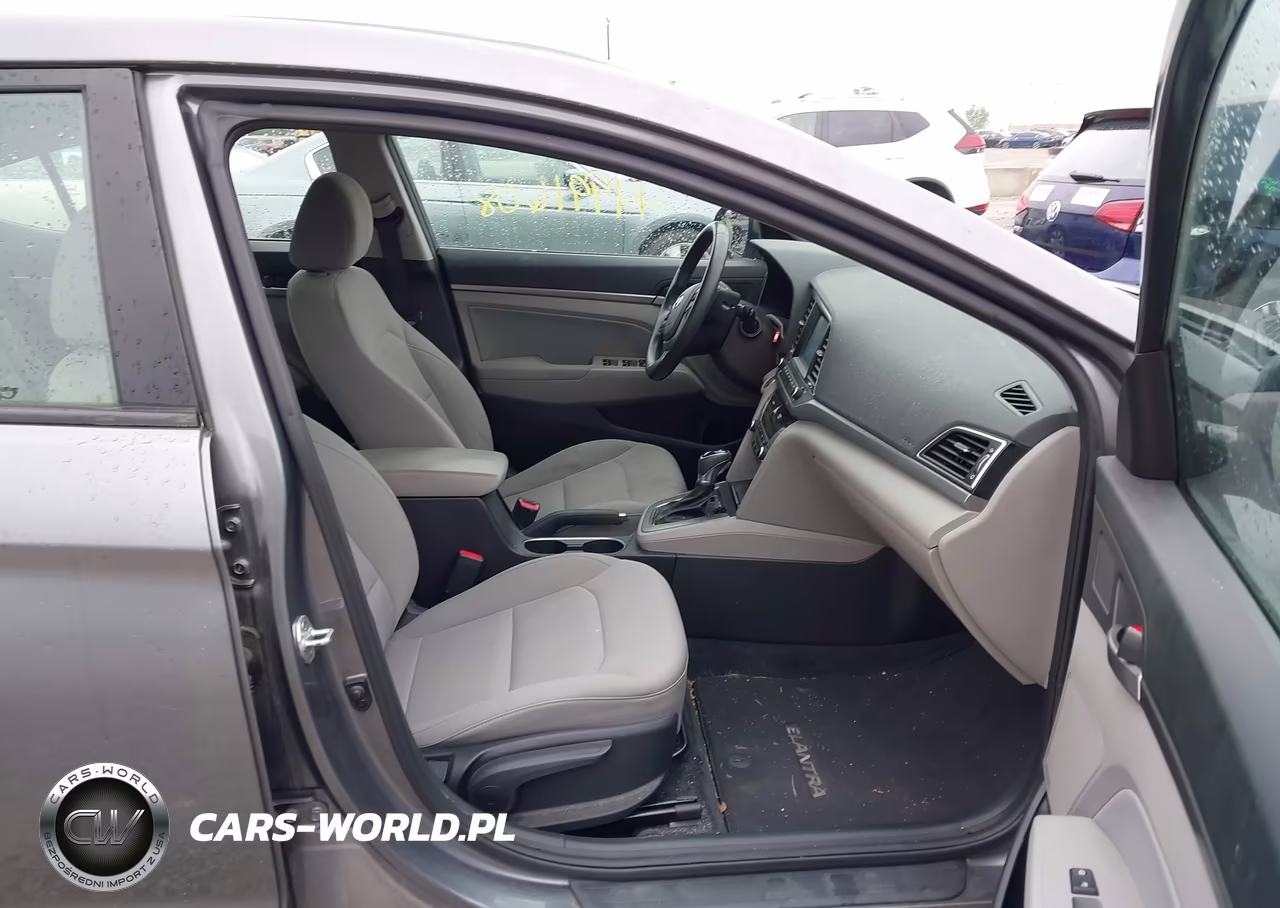 2018 Hyundai Elantra Value Edition VIN:5NPD84LF8JH372241 - 5