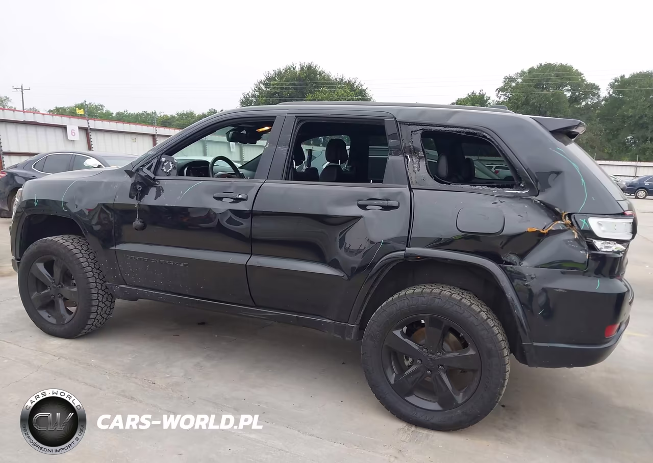 2015 Jeep Grand Cherokee Altitude VIN:1C4RJFAG5FC226769 - 14