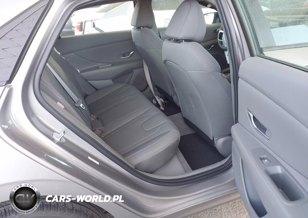 2025 Hyundai Elantra Sel Sport VIN:KMHLM4DGXSU011787 - 8