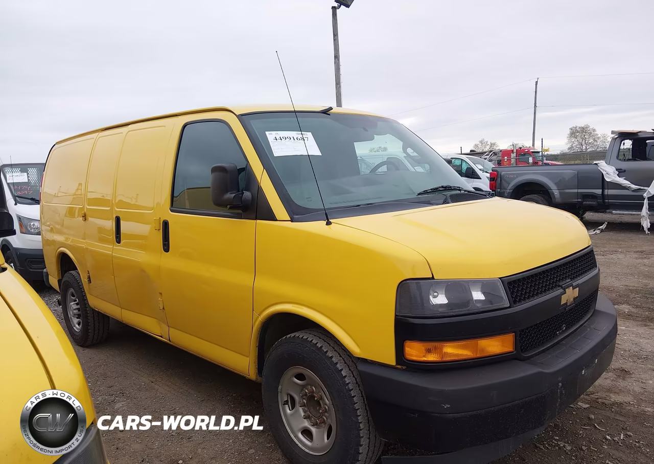 2018 Chevrolet Express 2500 Work Van VIN:1GCWGAFG9J1316461 - 13