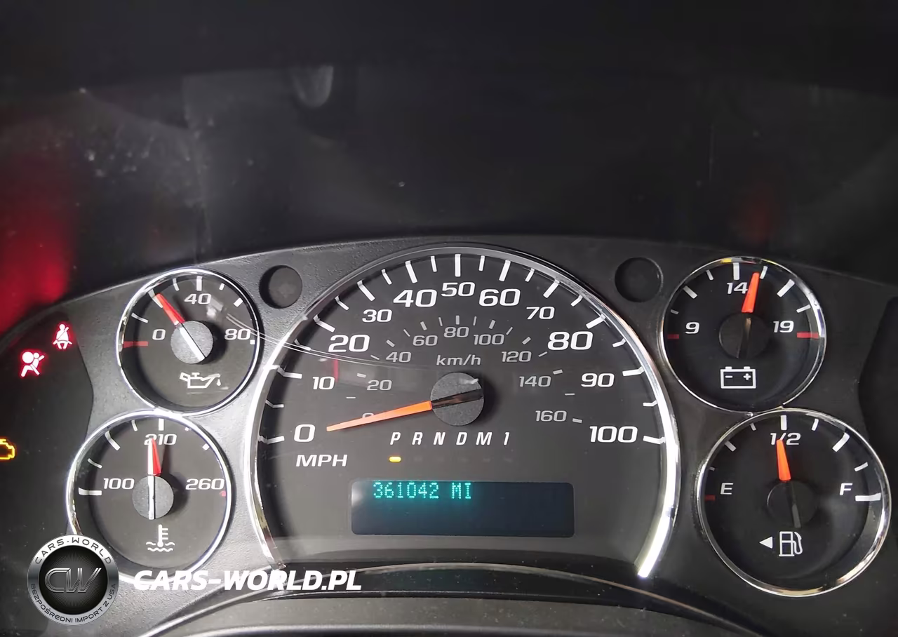 2018 Chevrolet Express 2500 Work Van VIN:1GCWGAFG9J1316461 - 15