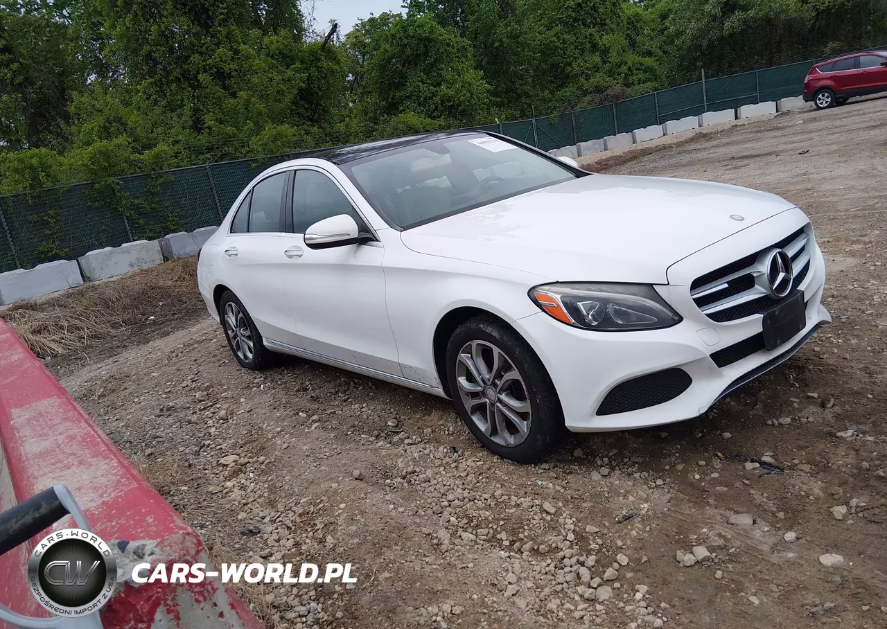 2015 Mercedes-Benz C 300 4Matic