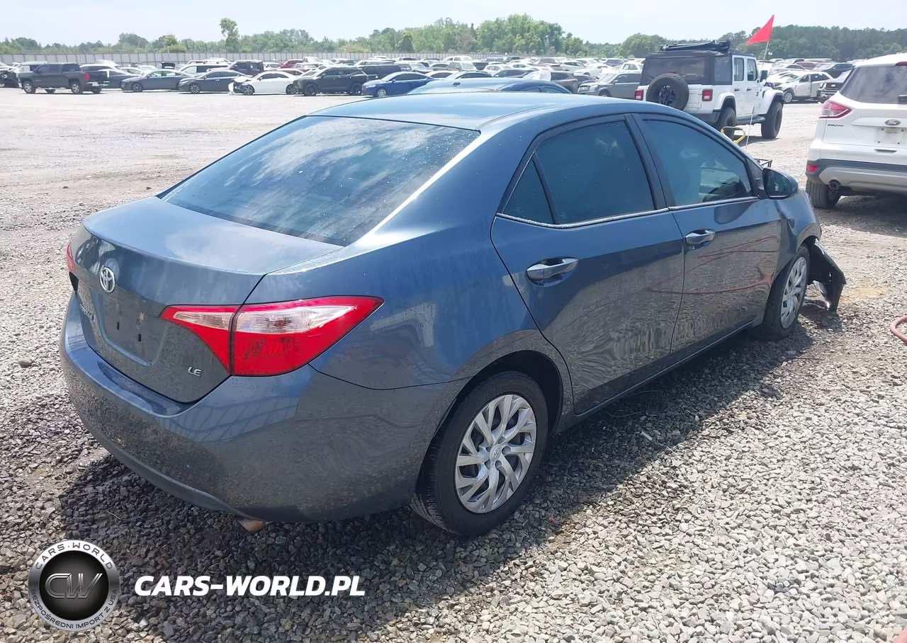 2019 Toyota Corolla Le VIN:2T1BURHEXKC236486 - 4