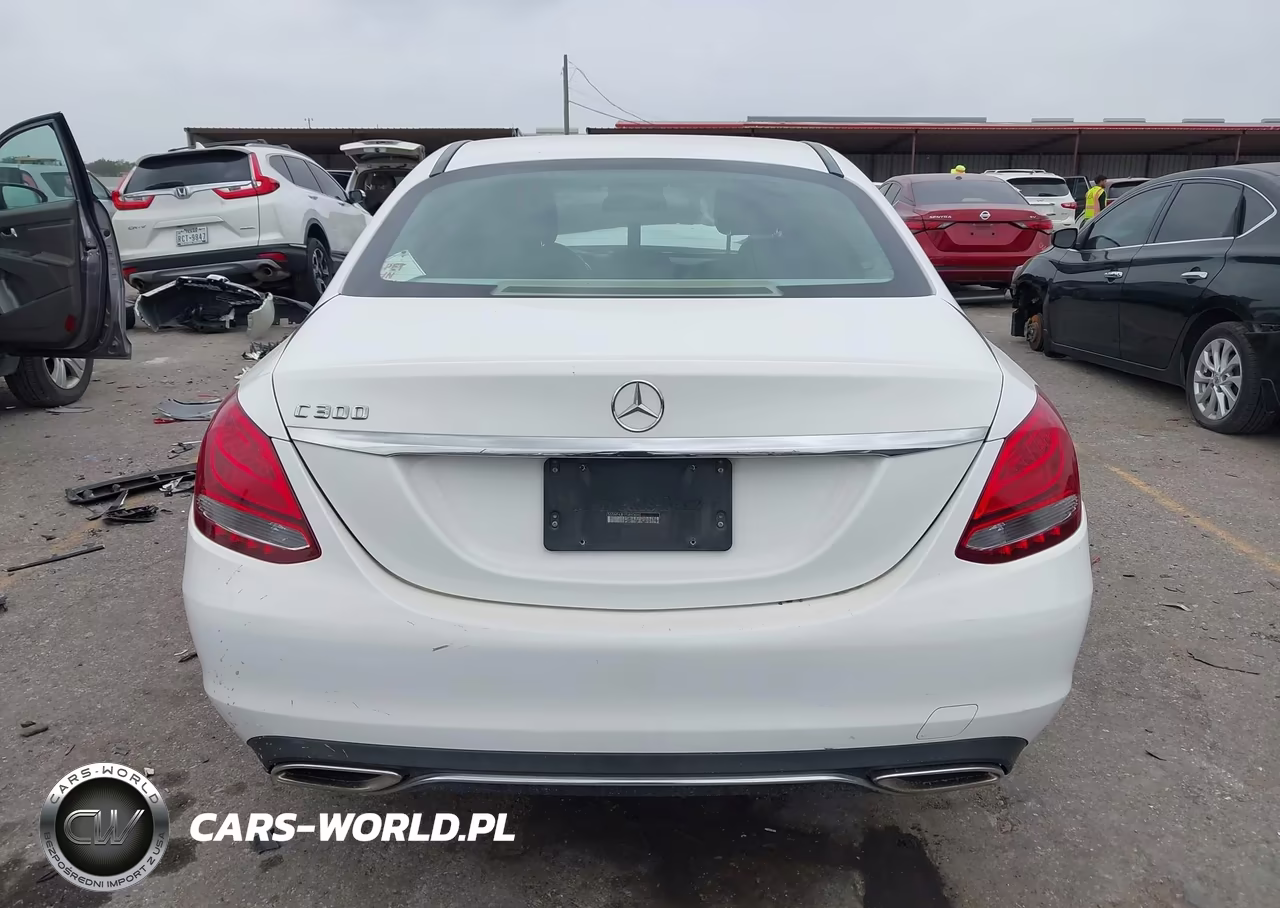 2015 Mercedes-Benz C 300 VIN:55SWF4JB1FU093040 - 16