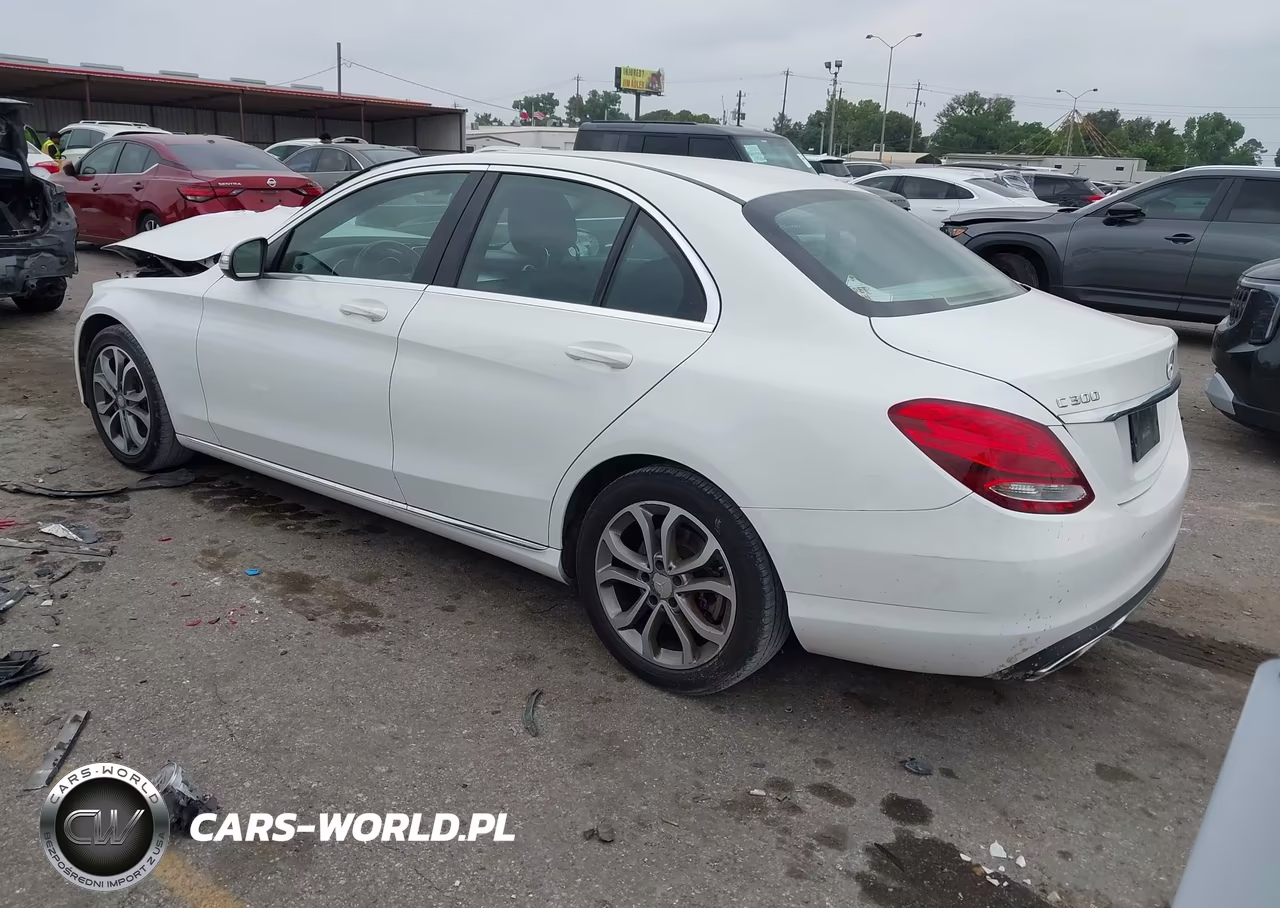 2015 Mercedes-Benz C 300 VIN:55SWF4JB1FU093040 - 3