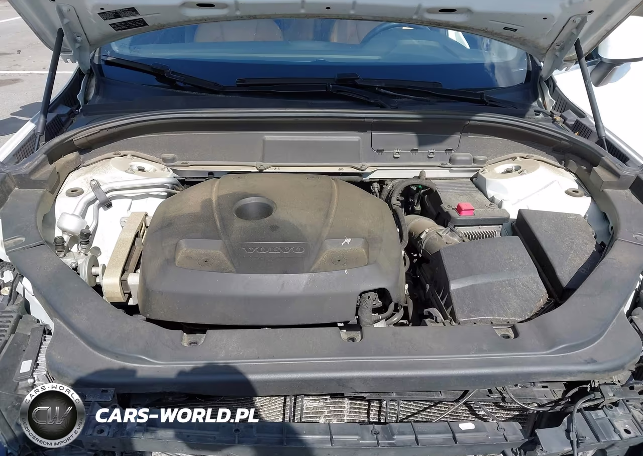 2018 Volvo Xc60 T5 Momentum VIN:YV4102RK1J1065646 - 10