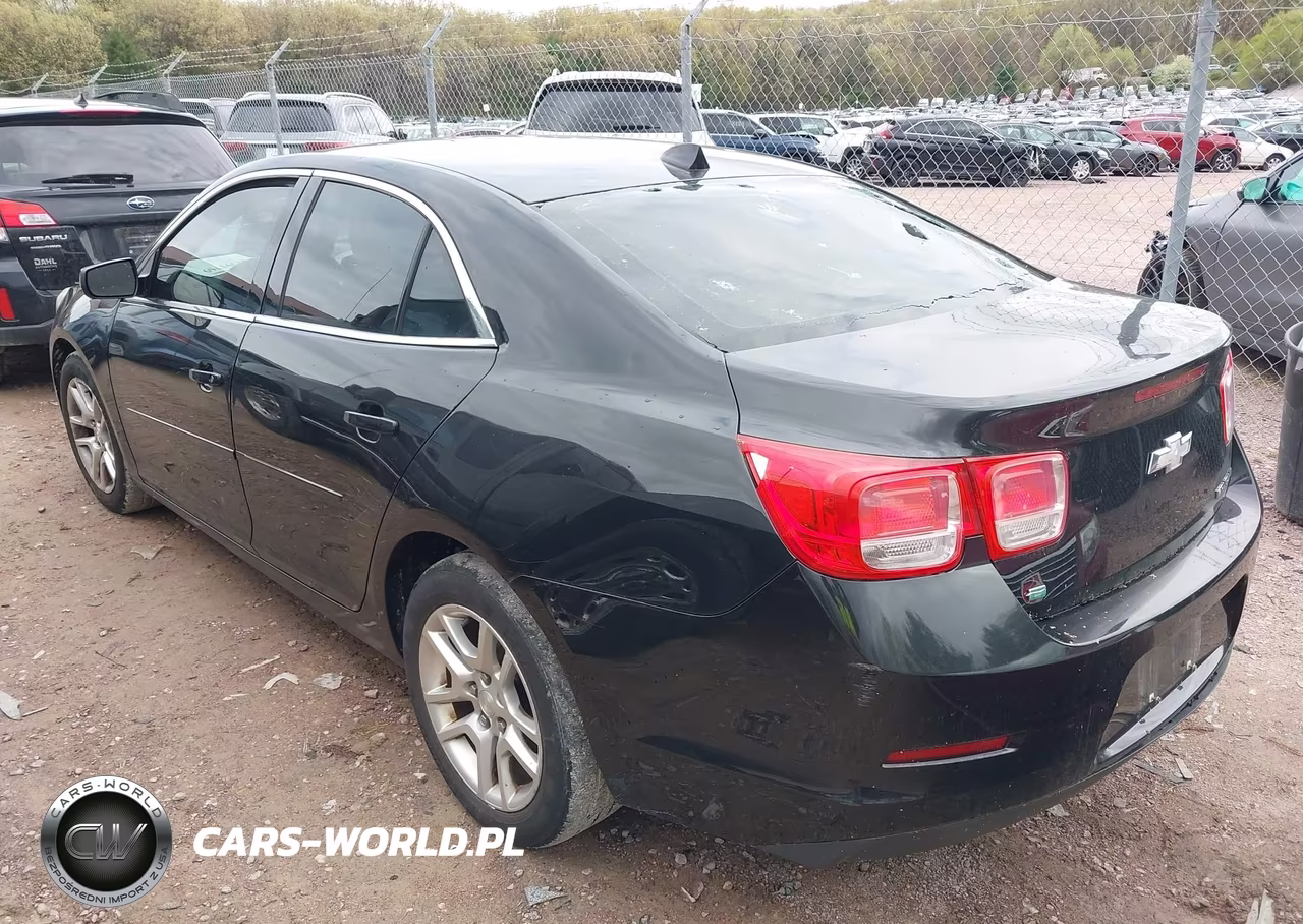 2014 Chevrolet Malibu 1Lt VIN:1G11C5SL2EF244990 - 3