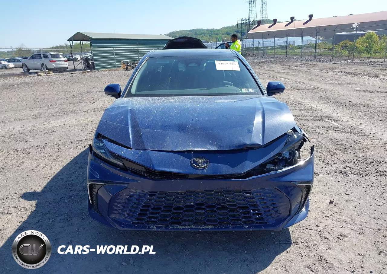 2025 Toyota Camry Xse VIN:4T1DBADK0SU027073 - 12