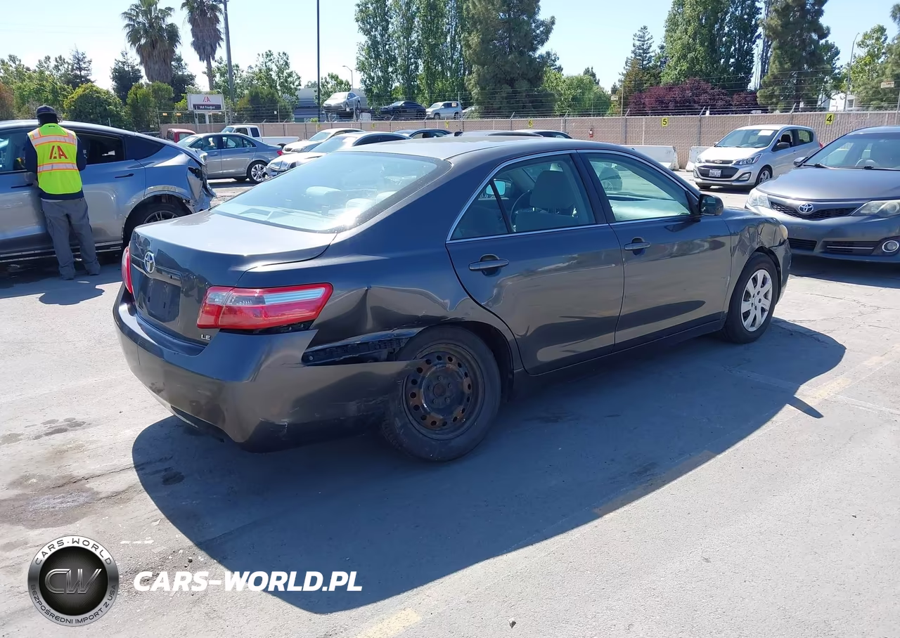 2007 Toyota Camry Le VIN:4T1BE46K57U180276 - 4