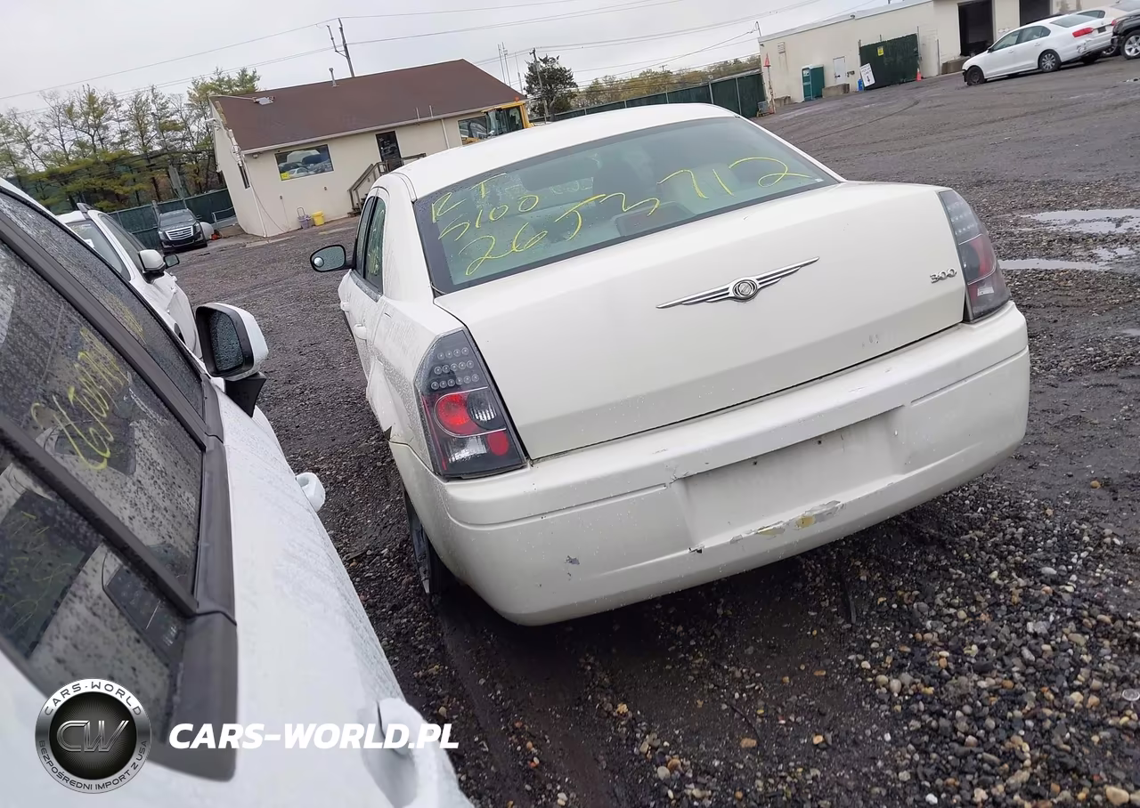 2006 Chrysler 300 VIN:2C3KA43R86H212516 - 3