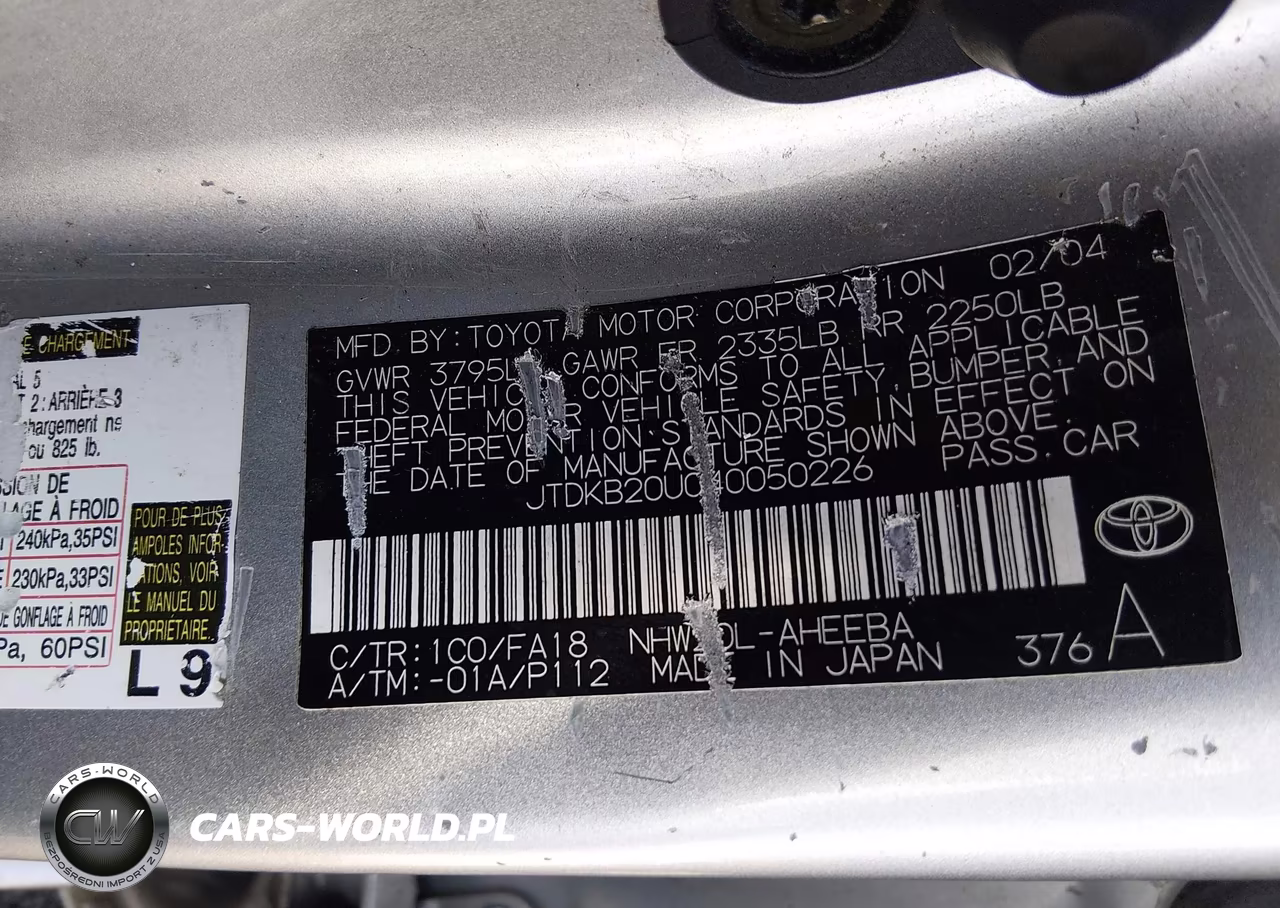 2004 Toyota Prius VIN:JTDKB20U040050226 - 9