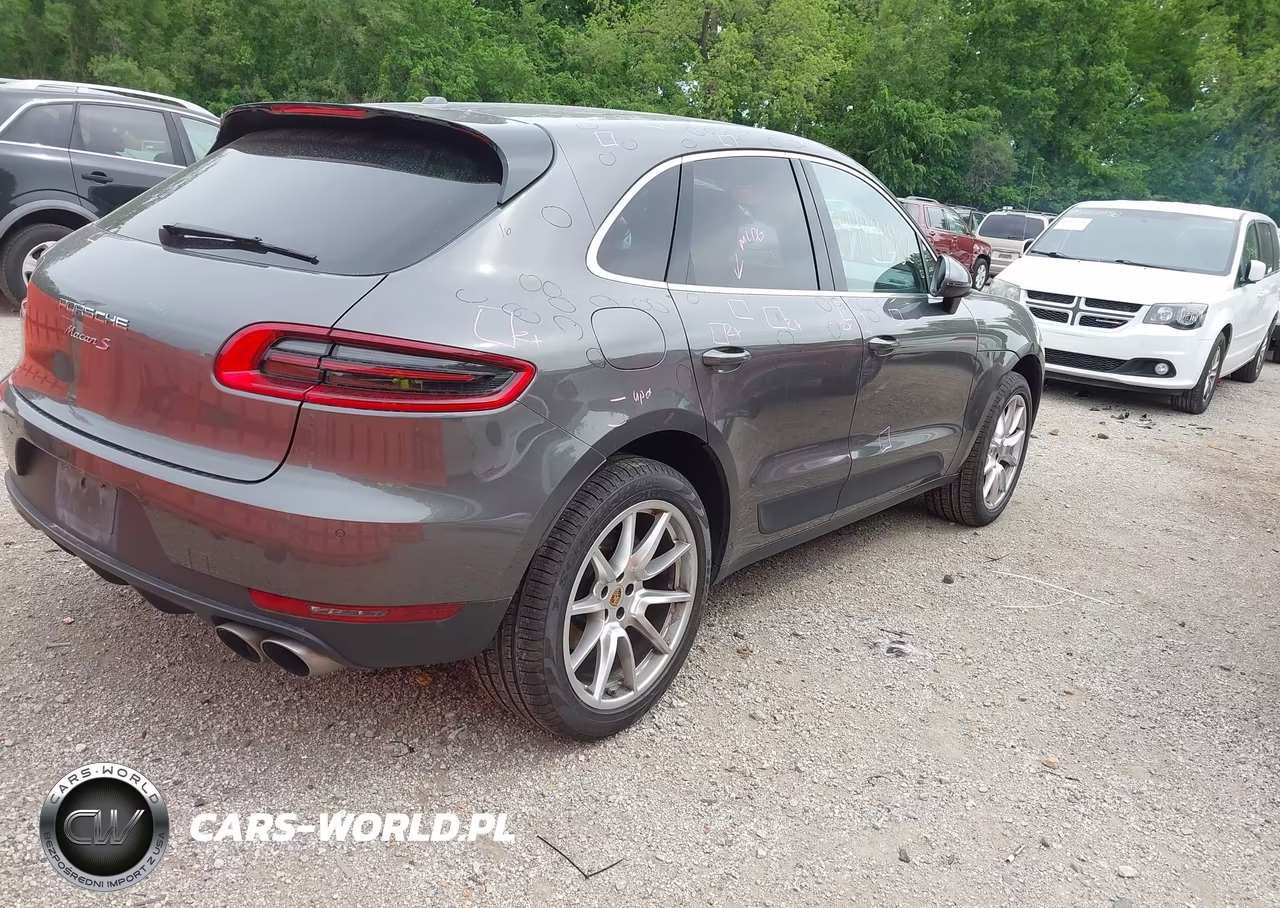 2016 Porsche Macan S VIN:WP1AB2A56GLB42817 - 4