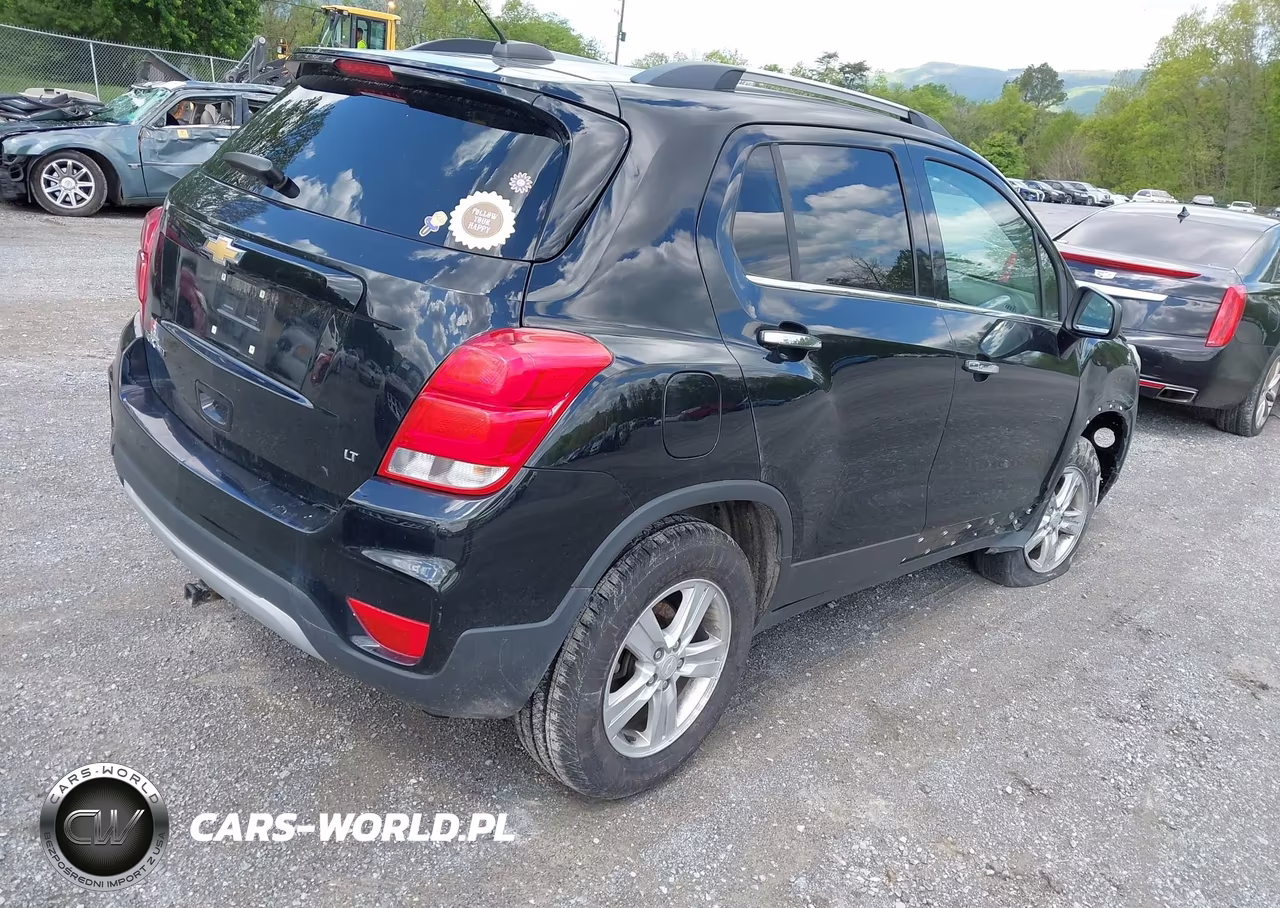 2018 Chevrolet Trax Lt VIN:3GNCJPSB8JL328196 - 4