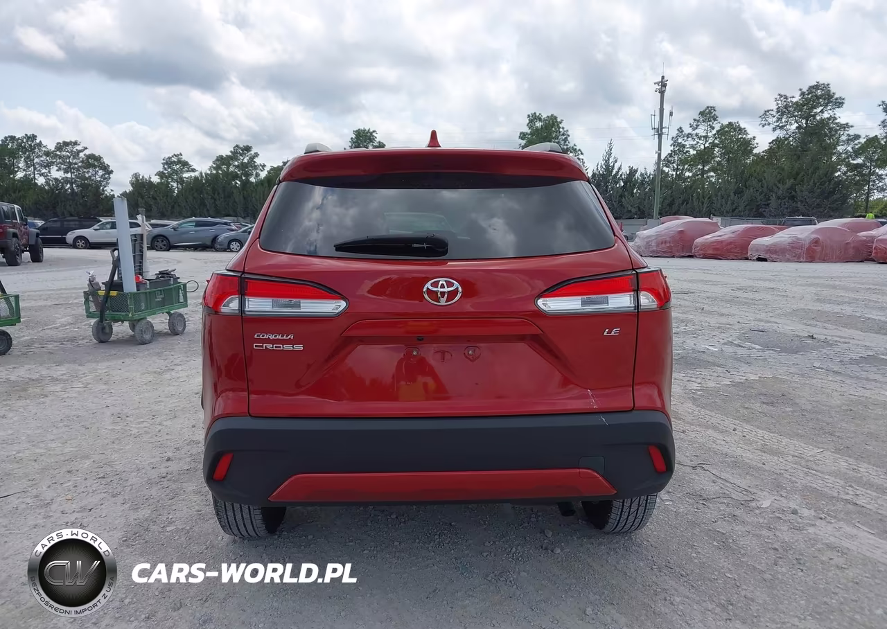 2022 Toyota Corolla Cross Le VIN:7MUCAAAG9NV005963 - 16
