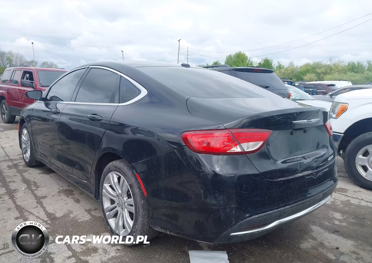 2015 Chrysler 200 Limited VIN:1C3CCCAB1FN564052 - 3