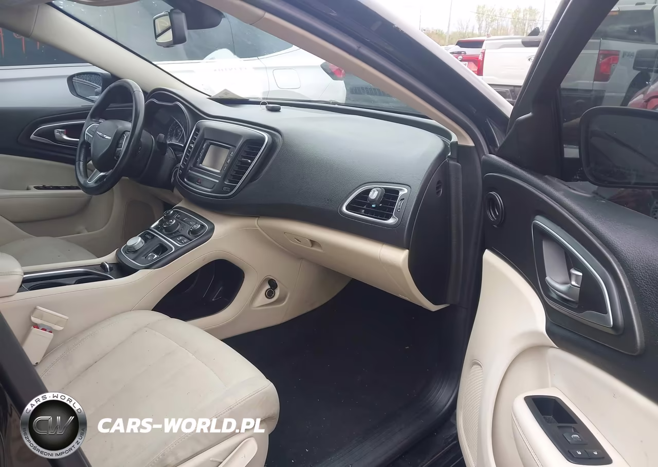 2015 Chrysler 200 Limited VIN:1C3CCCAB1FN564052 - 5