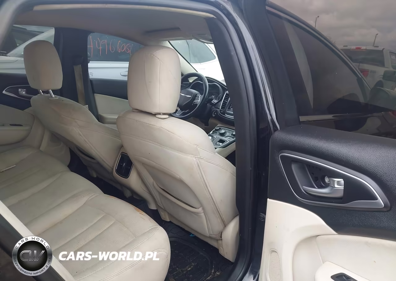 2015 Chrysler 200 Limited VIN:1C3CCCAB1FN564052 - 8