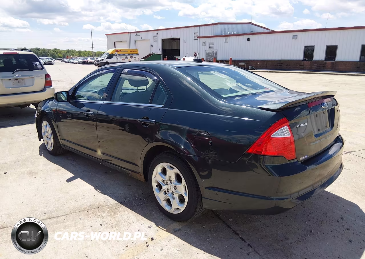 2010 Ford Fusion Se VIN:3FAHP0HA8AR147590 - 3