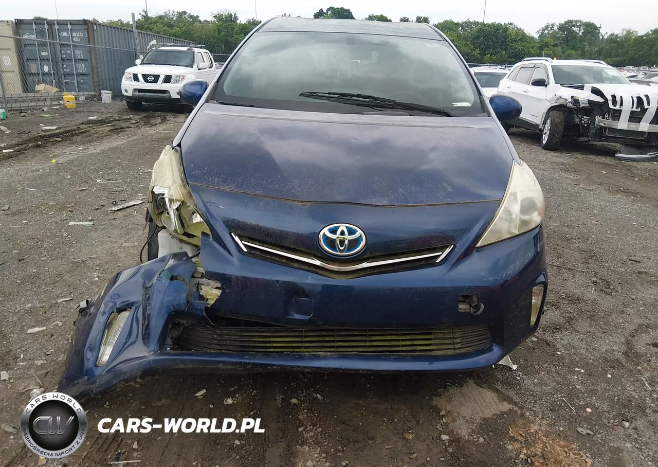 2013 Toyota Prius V Two VIN:JTDZN3EU3D3260225 - 11