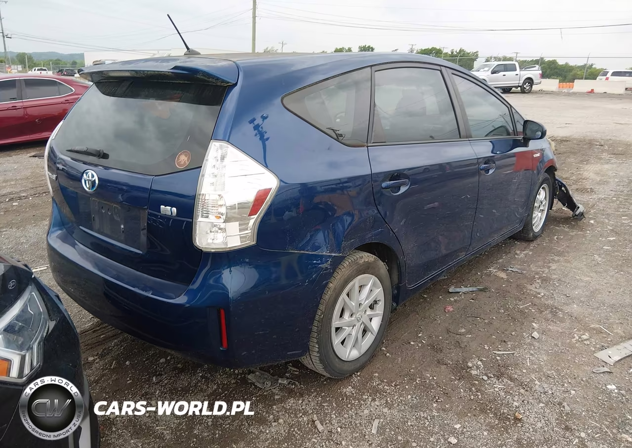 2013 Toyota Prius V Two VIN:JTDZN3EU3D3260225 - 4